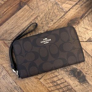 Coach zip-around Wallet